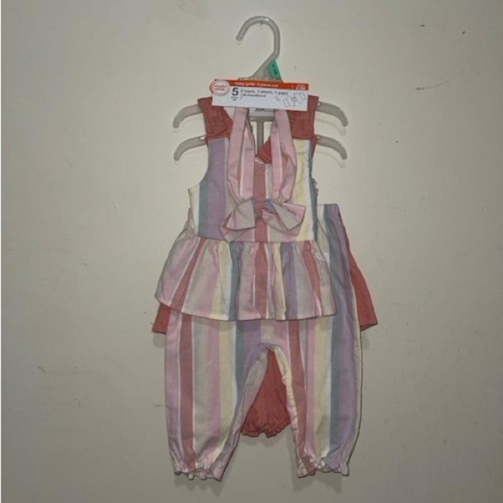 Baby Girl 5 Piece Outfit!